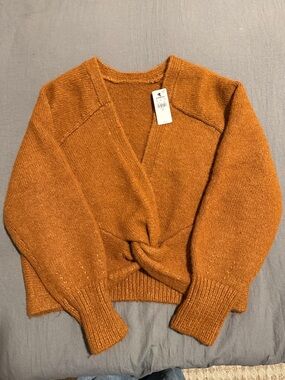 Express V-Neck Twist-Front Sweater in Rust Orange